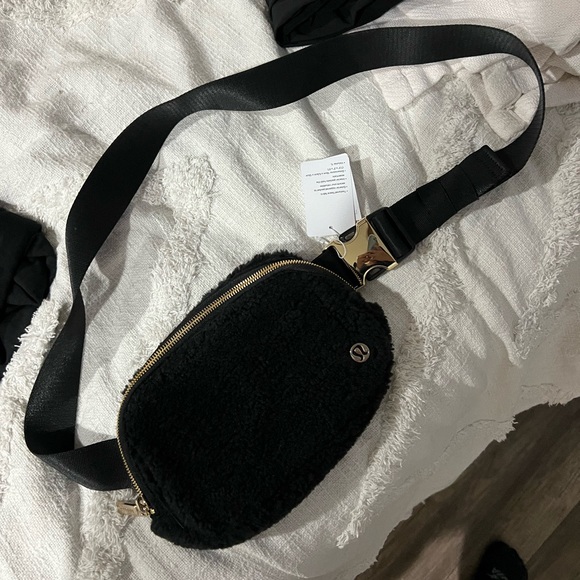The Lennon Sherpa Belt Bag, Sling Bag, Waist Bag | Black